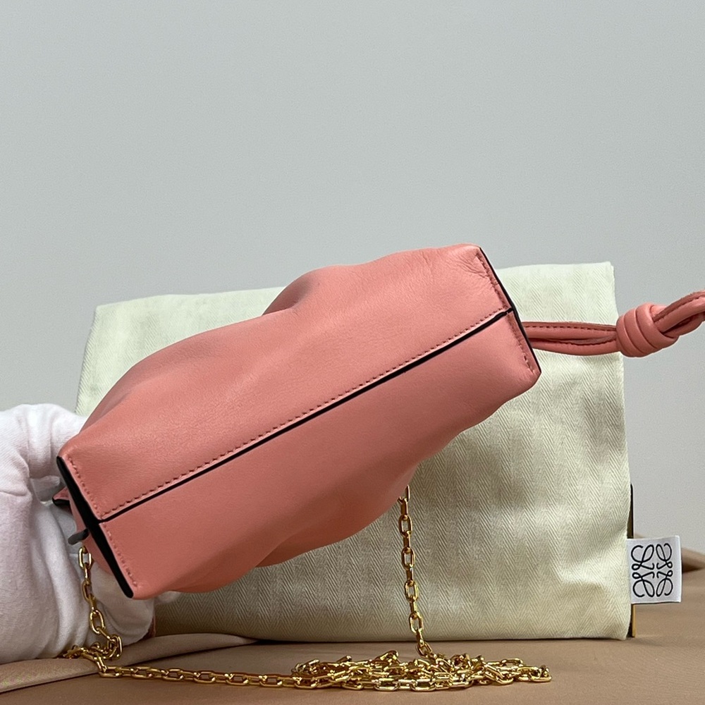 PINK FLAMENCO CLUTCH BAG, NANO SIZE—UNUSED CONDITION—NOT AVAILABLE IN STORES - Picture 4 of 14